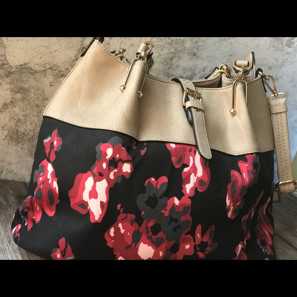 Black Rivet Bag - image 2